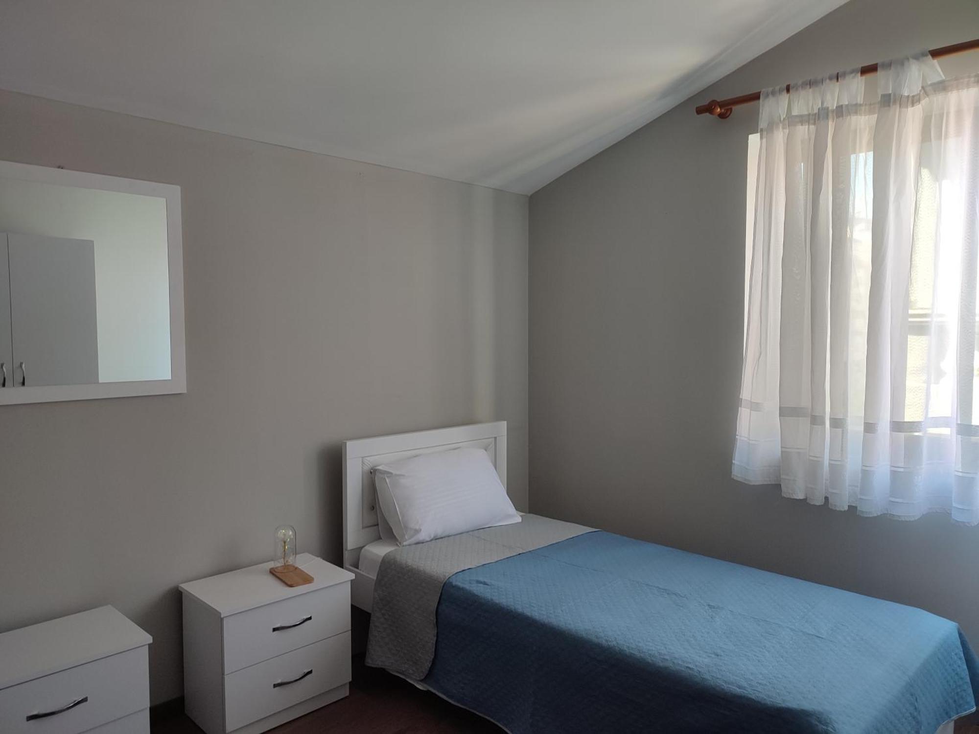 Rooms Xani Tirana Bagian luar foto